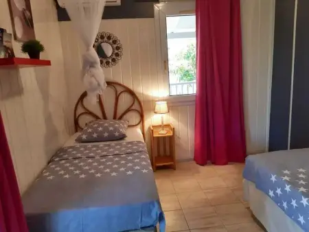 Charmant bungalow à Bouillante avec vue sur la mer - Photo 10