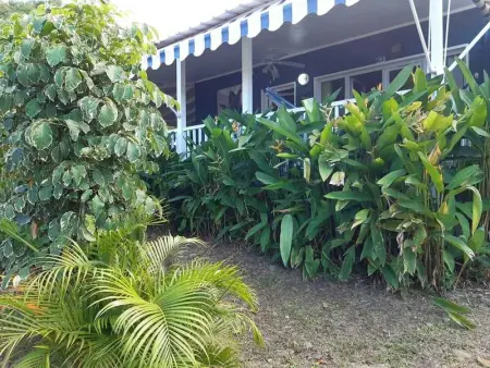Charmant bungalow à Bouillante avec vue sur la mer - Photo 26