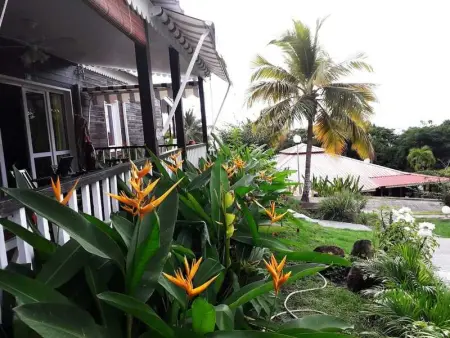 Charmant bungalow à Bouillante avec vue sur la mer - Photo 27