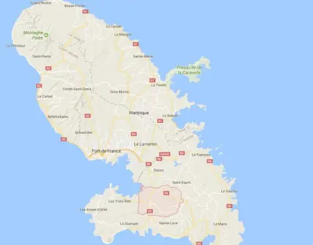 Bungalow charmant à Rivière-Salée avec terrasse privée - Photo 19