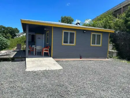 Bungalow charmant à Anse-Bertrand avec terrasse privée - Photo 18