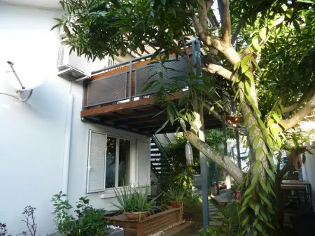 Appartement élégant avec vues panoramiques, Bois-de-Nèfles, 90 m² - Photo 1