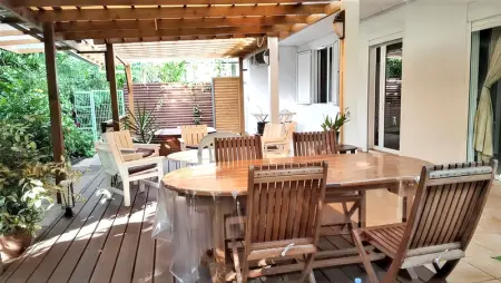 Appartement élégant avec vues panoramiques, Bois-de-Nèfles, 90 m² - Photo 2