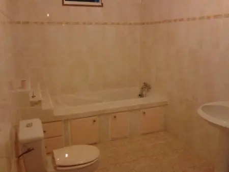 Appartement confortable Pointe-Noire + Terrasse, Appartement 6 personnes à Pointe Noire - Photo 5