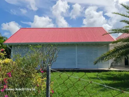 Maison accueillante à Anse-Bertrand avec jardin privé 70 m² - Photo 26