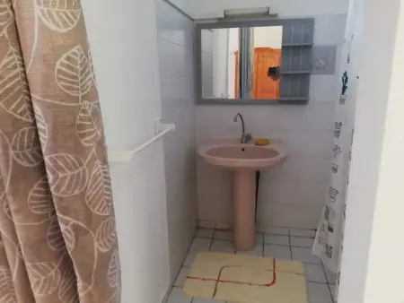 Bungalow charmant au Moule avec vue sur jardin, Bungalow 3 personnes à Le Moule - Photo 3