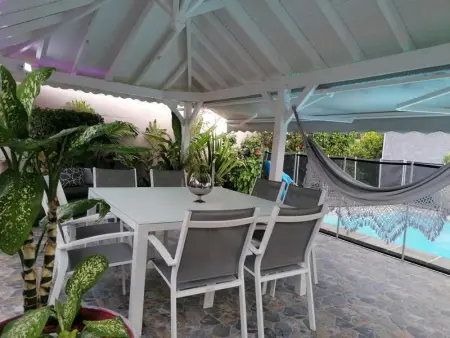 Villa confortable à Sainte-Anne avec piscine privée - Photo 13