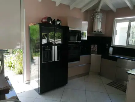 Villa confortable à Sainte-Anne avec piscine privée - Photo 17