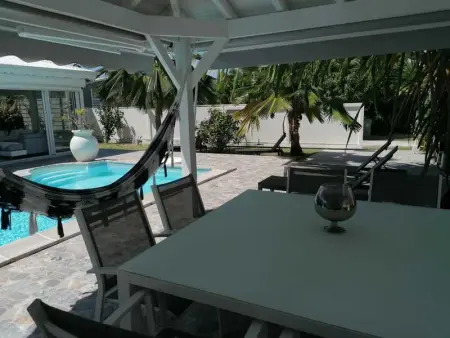 Villa confortable à Sainte-Anne avec piscine privée - Photo 27