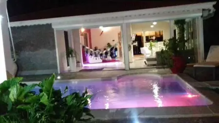 Villa confortable à Sainte-Anne avec piscine privée - Photo 30