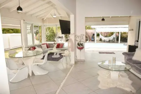 Villa confortable à Sainte-Anne avec piscine privée - Photo 37