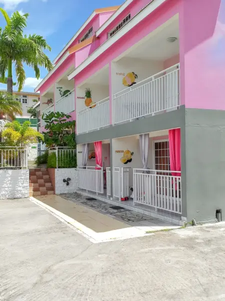 Appartement charmant à Sainte-Anne avec piscine partagée - 60 m² - Photo 4