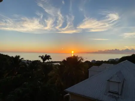 Maison de charme à Gourbeyre avec vue mer et montagnes - Photo 3