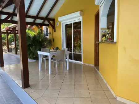 Bungalow idyllique à Vieux-Habitants avec vue sur la mer - Photo 10