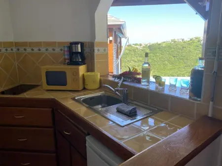 Bungalow idyllique à Vieux-Habitants avec vue sur la mer - Photo 12