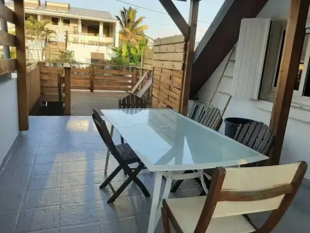 Appartement à Terre Sainte, Saint Pierre, Appartement accueillant à Terre Sainte, 75 m², proximité mer - L1069295