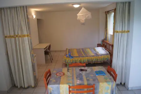 Studio cosy au Moule 30 m² avec jardin privé, Appartement 2 personnes à Le Moule - Photo 4