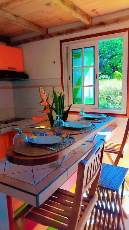 Studio confortable à Bouillante, 56 m², vue mer, jardin clos. - Photo 5