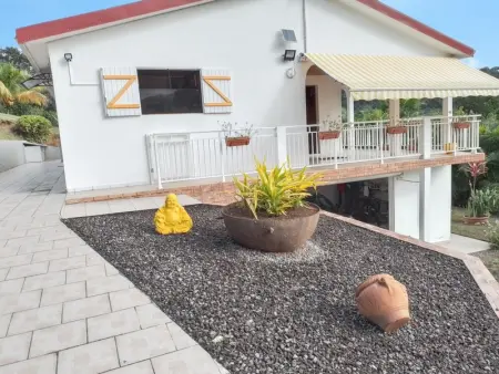 Appartement cosy à La Trinité, 20 m², avec jardin - Photo 1