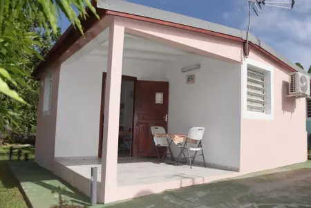 Charmante Maison à Capesterre-Belle-Eau avec Jardin et Terrasse - Photo 1