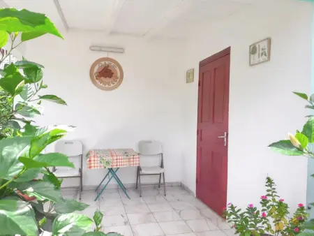 Charmante Maison à Capesterre-Belle-Eau avec Jardin et Terrasse - Photo 2