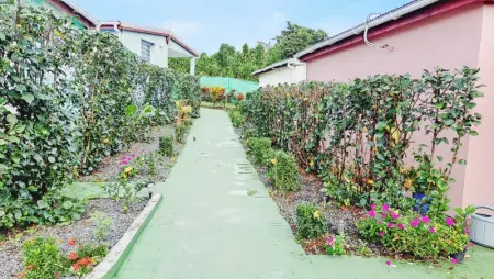 Charmante Maison à Capesterre-Belle-Eau avec Jardin et Terrasse - Photo 4