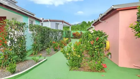 Charmante Maison à Capesterre-Belle-Eau avec Jardin et Terrasse - Photo 14