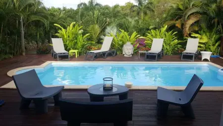 Villa Spacieuse avec Piscine Privée à Saint-François – 120 m², Jardin - Photo 8