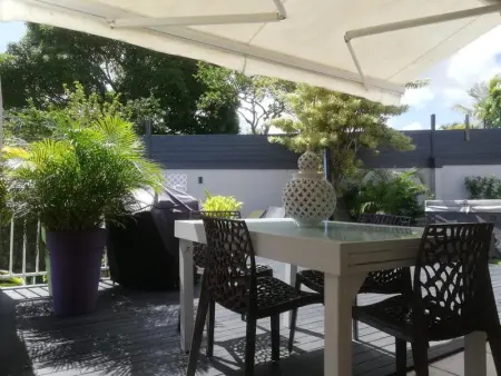 Maison spacieuse avec jacuzzi et vue sur la mer à Sainte-Rose - Photo 21