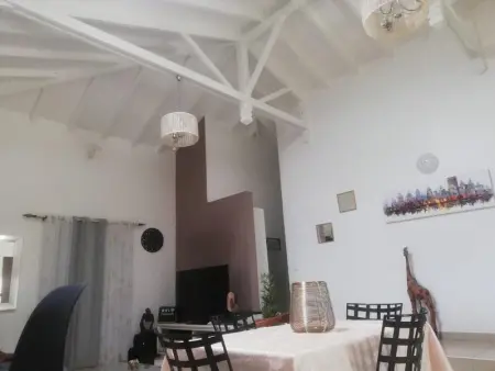 Maison spacieuse avec jacuzzi et vue sur la mer à Sainte-Rose - Photo 24