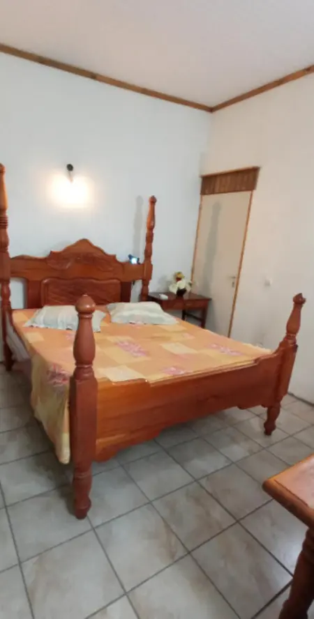 Maison spacieuse à Pointe-Noire avec vue sur la montagne - Photo 8