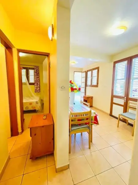 Maison charmante avec vue sur la mer et montagnes, Les Anses-d'Arlet. - Photo 3