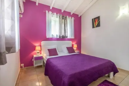 Maison lumineuse avec piscine au Moule, Maison 6 personnes à Le Moule - Photo 2