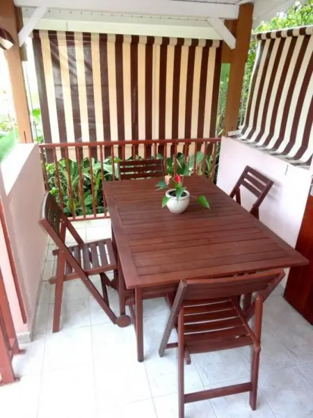 Appartement à Mare Gailard, Le Gosier, Appartement charmant près de Mare Gailard, terrasse et jardin - L1069460
