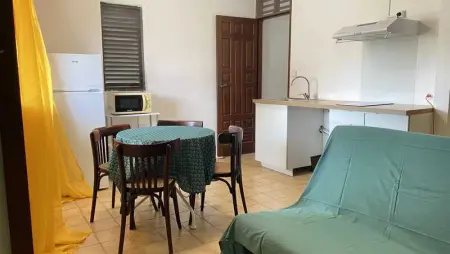 Appartement moderne à Remire-Montjoly avec balcon, 60 m² - Photo 1