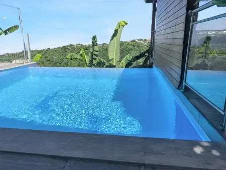 Charmant Bungalow avec vue sur la mer à Marigot, 60 m², piscine. - Photo 4