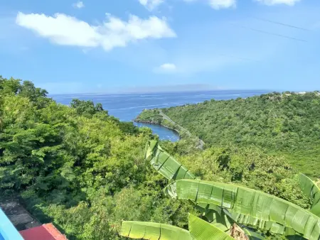 Charmant Bungalow avec vue sur la mer à Marigot, 60 m², piscine. - Photo 10