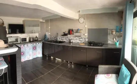 Appartement confortable à Saint-Pierre avec piscine privée (55 m²) - Photo 4