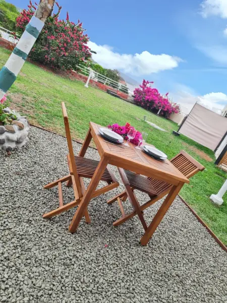 Charmant appartement à La Trinité avec piscine partagée - 40 m² - Photo 5