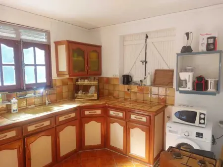 Maison charmante à Pointe Noire, vue montagne, jardin privé - Photo 15