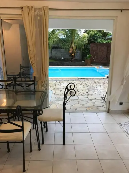 Appartement à Sainte Rose, Appartement confort à Sainte-Rose avec piscine partagée - L1069535