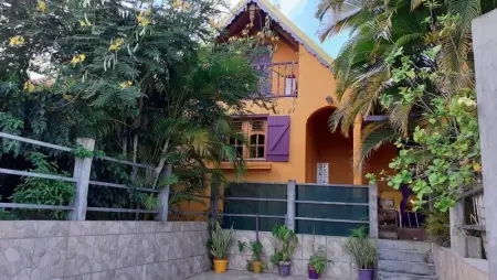 Maison confortable avec piscine privée à Capesterre-Belle-Eau. - Photo 1