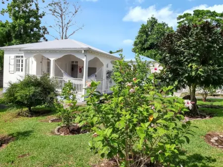 Bungalow charmant à Capesterre 67 m² avec piscine partagee - Photo 11