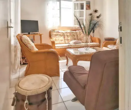 Bungalow charmant à Capesterre 67 m² avec piscine partagee - Photo 12