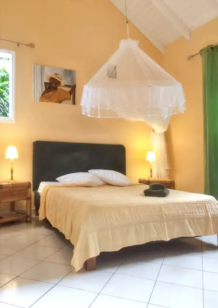 Bungalow idyllique à Trois-Rivières avec piscine partagée - Photo 1