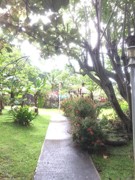 Bungalow idyllique à Trois-Rivières avec piscine partagée - Photo 13