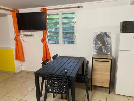 Studio charmant avec vue sur la mer à Capesterre-Belle-Eau de 35 m² - Photo 3