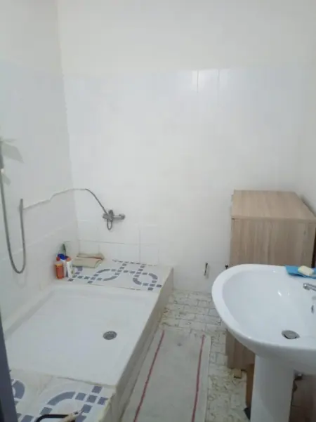 Maison confortable avec jardin à Basse-Terre + Parking inclus - Photo 13