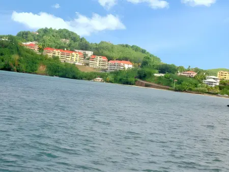 Appartement face à la mer à La Trinité – 70 m² – Terrasse - Photo 24