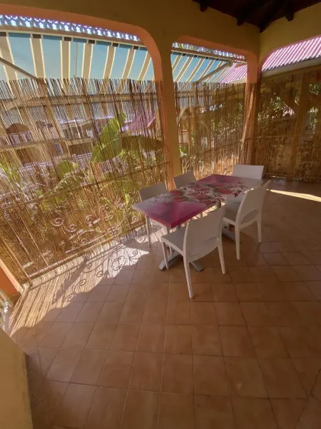 Appartement Confort Pointe-Noire + Piscine, Appartement 6 personnes à Pointe Noire - Photo 11
